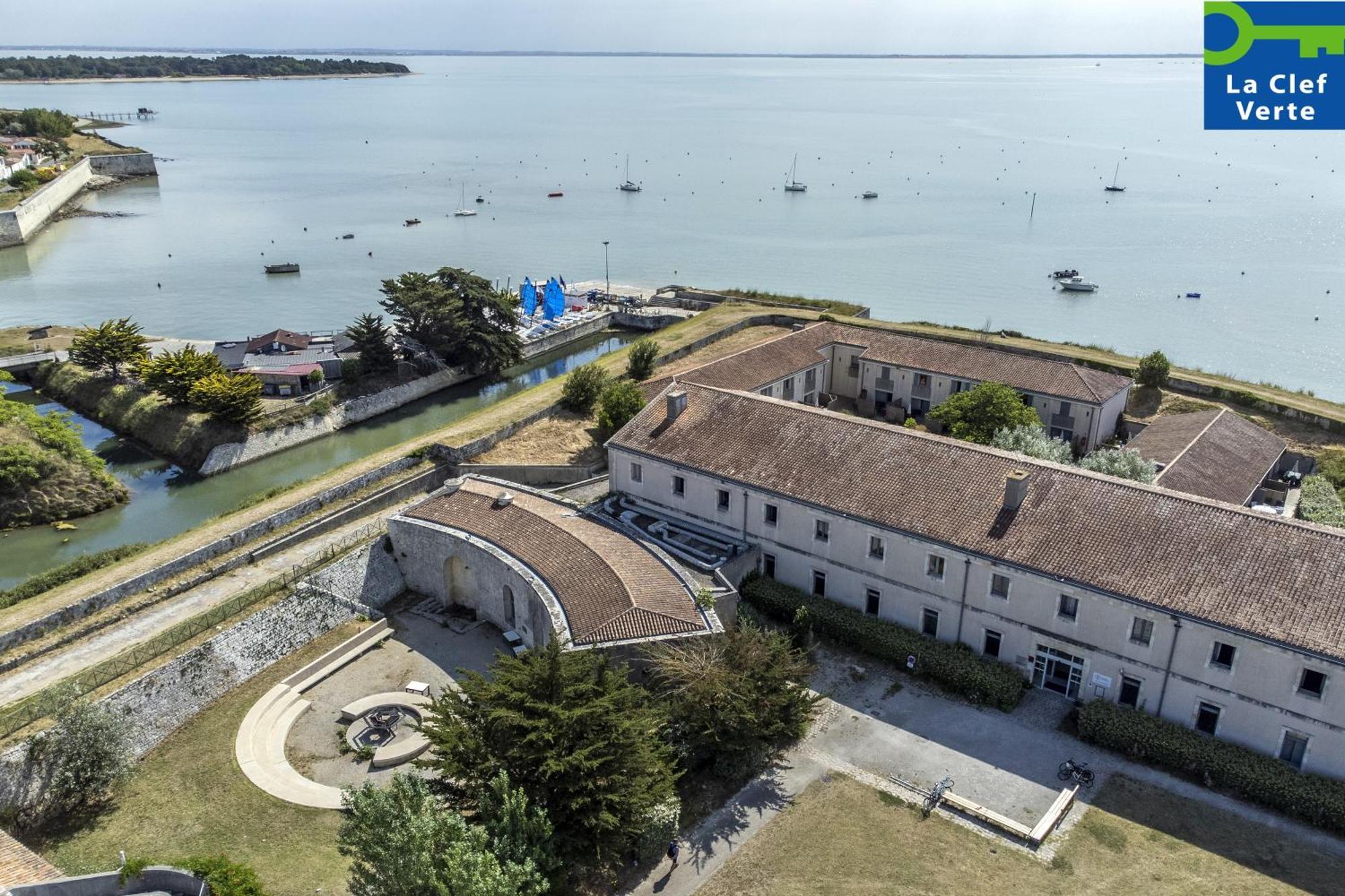 Residence Pierre & Vacances Le Fort De La Rade Ile d'Aix Bagian luar foto