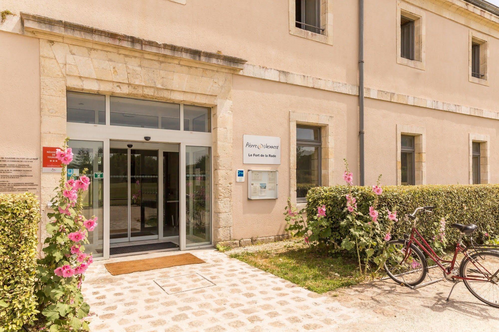 Residence Pierre & Vacances Le Fort De La Rade Ile d'Aix Bagian luar foto