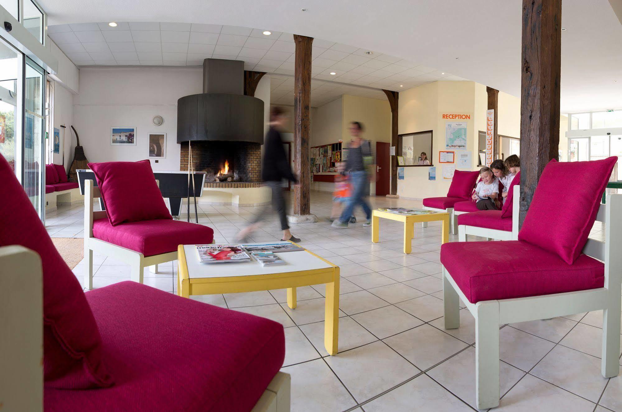 Residence Pierre & Vacances Le Fort De La Rade Ile d'Aix Bagian luar foto